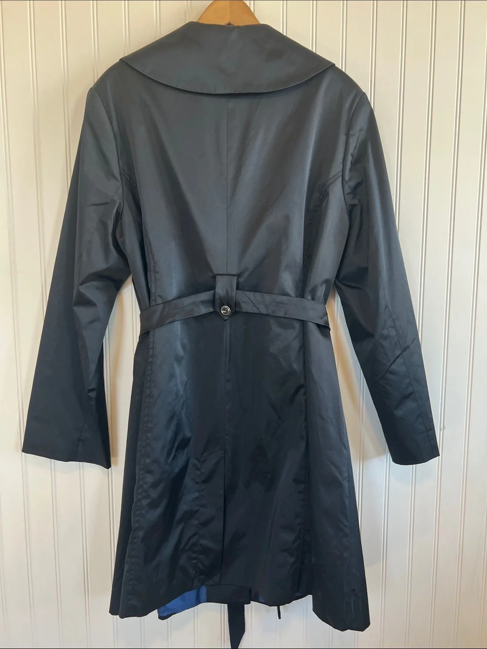 Mossimo Supply Co. Black Trench Coat with Belt‎